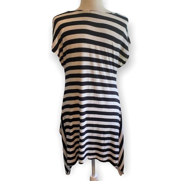 Chico’s Womens Black White Hi Low Tunic Top SZ 1 Chicos - Picture 2 of 10